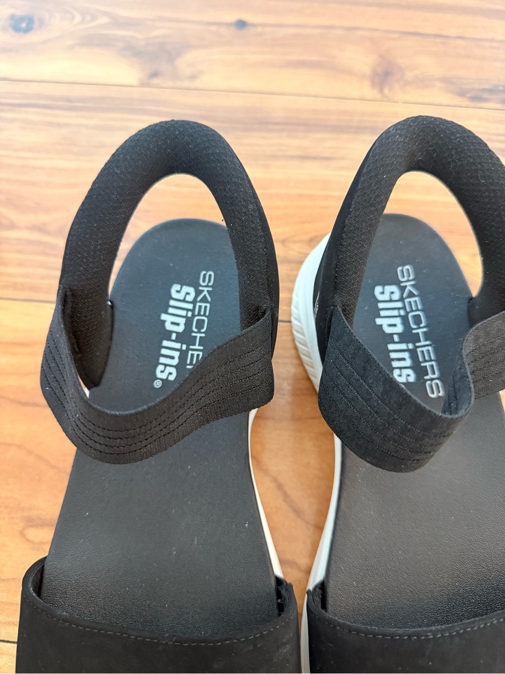 Skechers Black and White Platform Sandals with Elastic Heel Strap - Picture 6 of 10